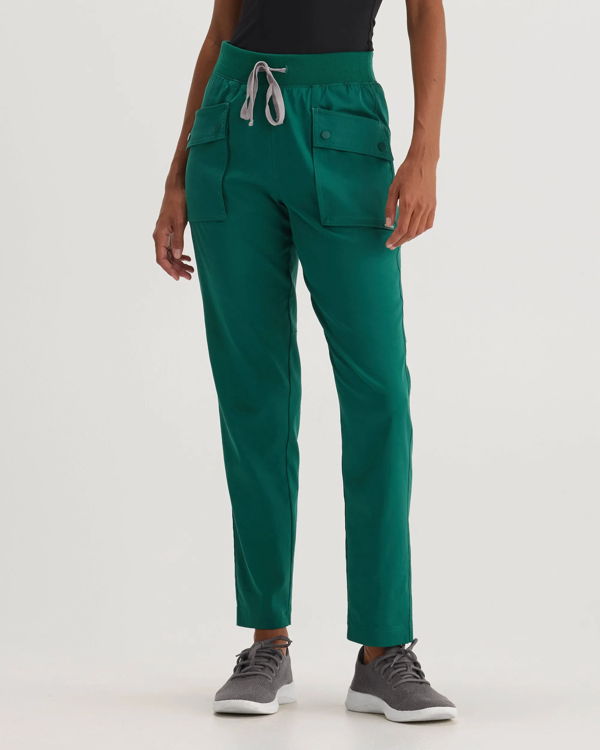 TENCEL™ Moana ‎ Tapered Scrub Pants