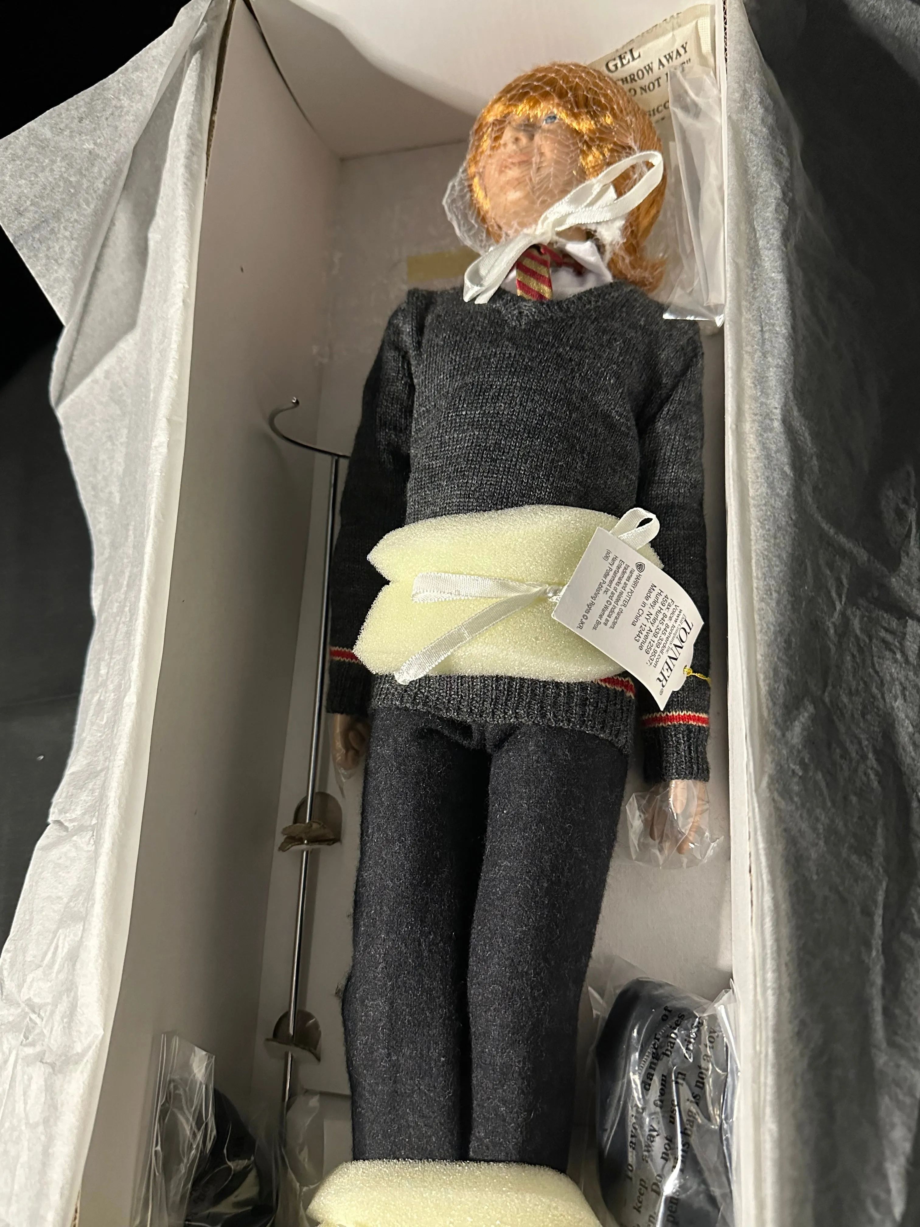 Tonner Harry Potter Ron Weasley Doll At Hogwarts (2011) Limited Edition